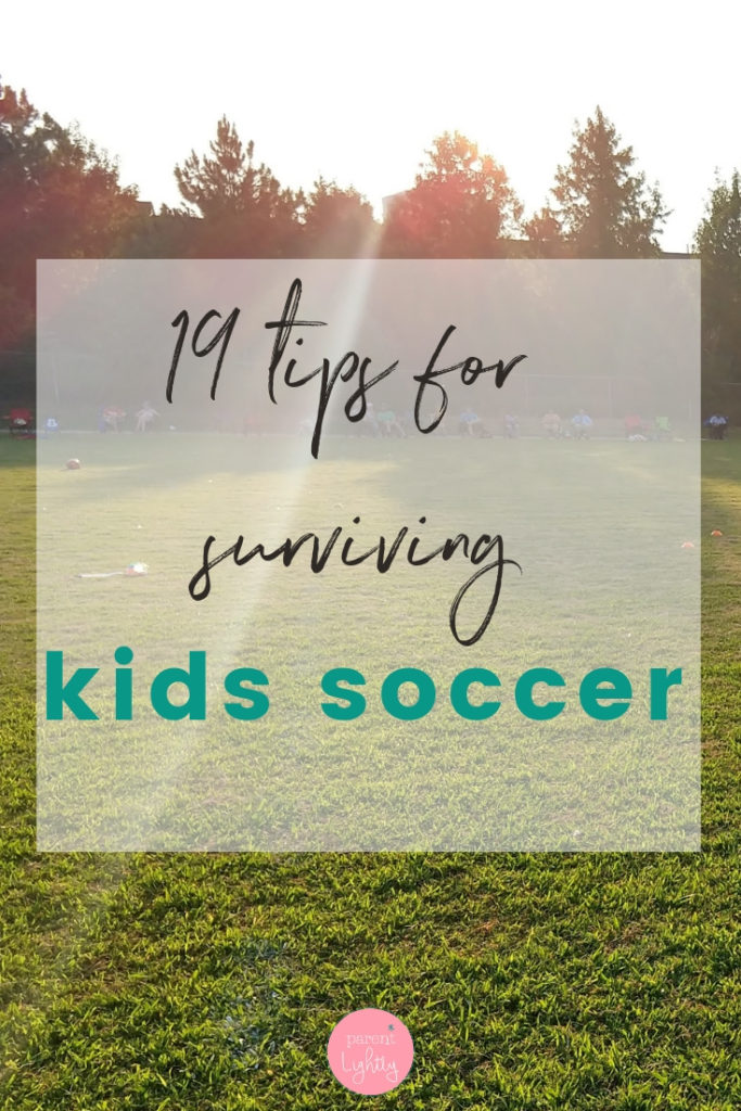 Is your child playing soccer this season? These 19 kids soccer tips will get you and your player through the season staying healthy and having fun! || soccer kids | soccer moms | kids soccer gear | kids soccer tips