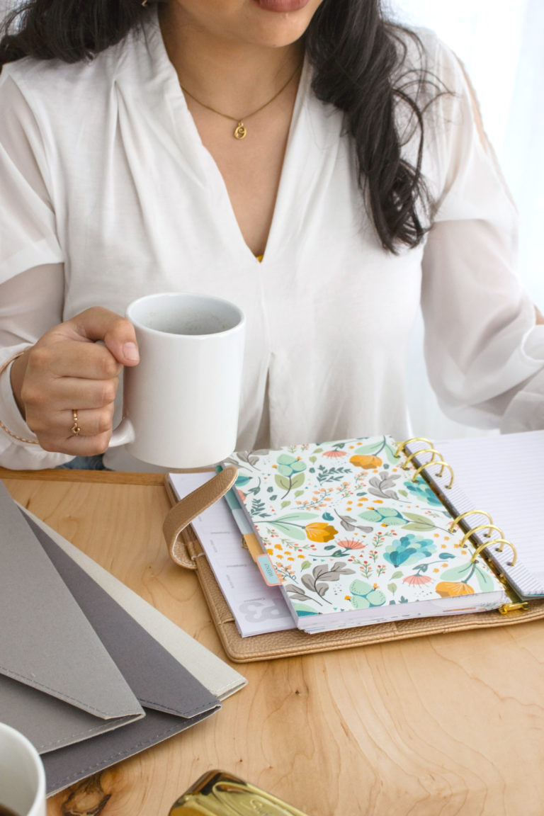 How to Manage Housework while Working From Home: 11 Quick Chores You Can do During the Workday
